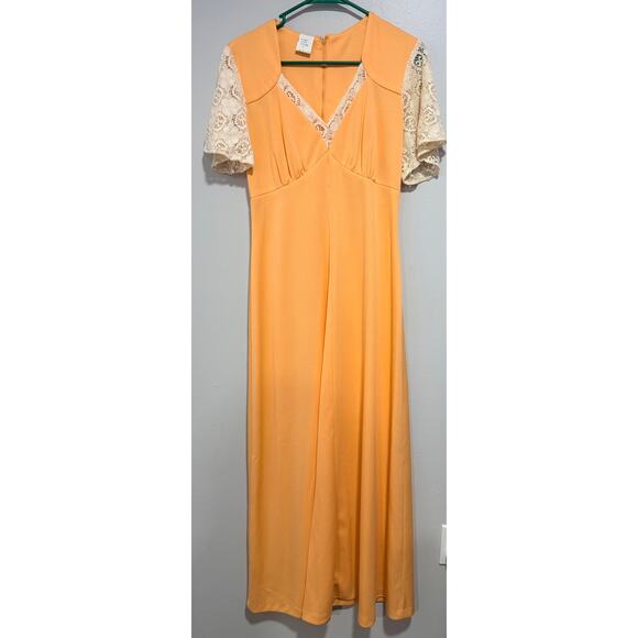 Joni Blair Dresses & Skirts - Vintage Joni Blair of California Maxi Dress with Lace Sleeves size 14 (modern 8)